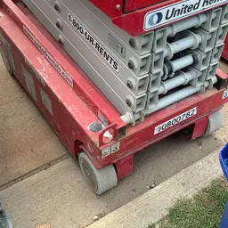 2018 MEC MICRO 19 Scissor Lift