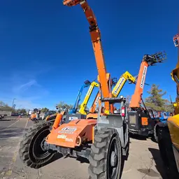 2017 XTREME XR842 Forklift