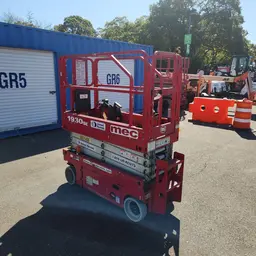 2018 MEC 1930SE Scissor Lift