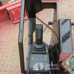 2018 MEC MICRO 19 Scissor Lift