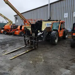 2018 JLG 1055 Forklift