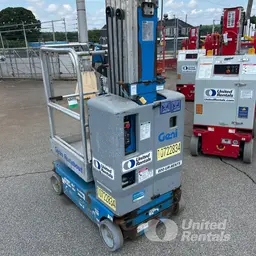 2018 Genie GR-20 Self-Propelled One-Person Lift