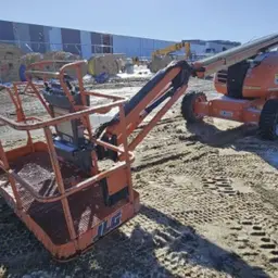 2018 JLG 600AJ Articulating Boom Lift
