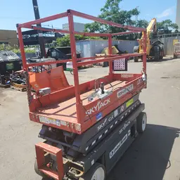 2018 Skyjack SJIII3220 Scissor Lift