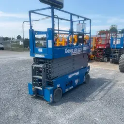 2018 Genie GS-3232 Scissor Lift