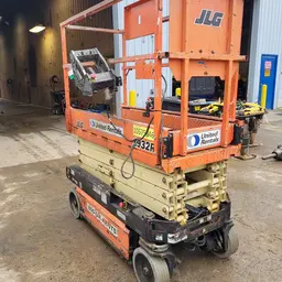 2017 JLG 1932R Scissor Lift