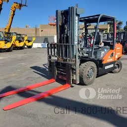 2019 Doosan D35S-7 Warehouse Forklift