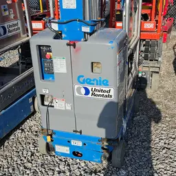 2017 Genie GR-20 Self-Propelled One-Person Lift
