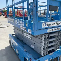 2018 Genie GS-3246 Scissor Lift