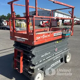 2018 Skyjack SJIII4632 Scissor Lift