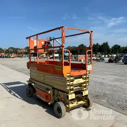 2018 JLG 3246ES Scissor Lift