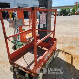 2018 Skyjack SJ16 Self-Propelled One-Person Lift