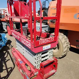 2018 MEC MICRO 19 Scissor Lift