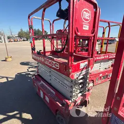 2018 MEC MICRO 19 Scissor Lift