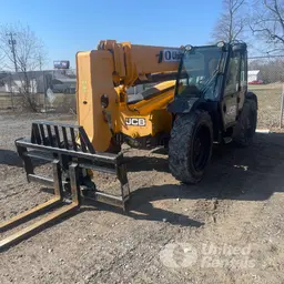 2021 JCB 507-42 Forklift