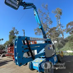 2015 Genie Z-40/23N RJ Articulating Boom Lift