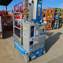 2018 Genie GR-20 Self-Propelled One-Person Lift