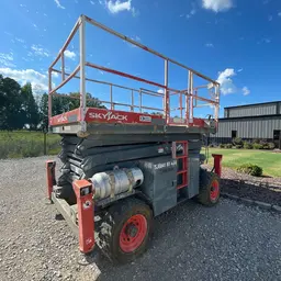 2016 Skyjack SJ8841RT Rough Terrain Scissor Lift