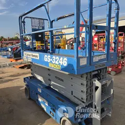 2018 Genie GS-3246 Scissor Lift