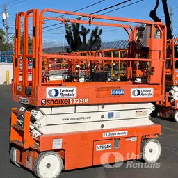 2020 Snorkel S3220E Scissor Lift