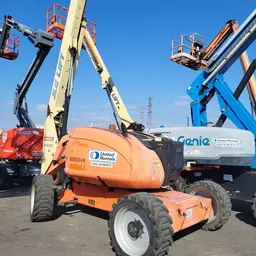 2013 JLG 600AJ Articulating Boom Lift