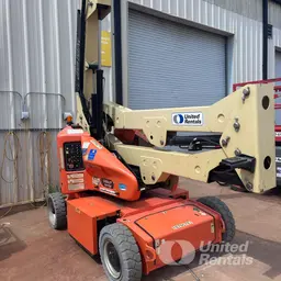 2018 JLG E400AJPN Articulating Boom Lift