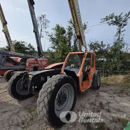 2016 JLG 642 Forklift