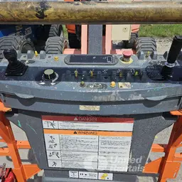 2016 JLG 450AJ Articulating Boom Lift