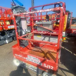 2017 Skyjack SJ12 Self-Propelled One-Person Lift