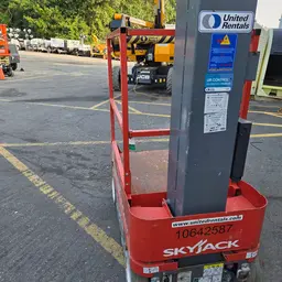 2017 Skyjack SJ12 Self-Propelled One-Person Lift