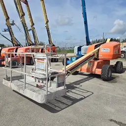 2017 JLG 400S Boom Lift