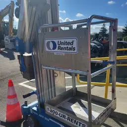 2018 Genie AWP-30SDC Pusharound Lift