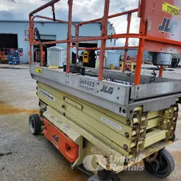 2015 JLG 3246ES Scissor Lift