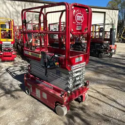 2018 MEC MICRO 19 Scissor Lift