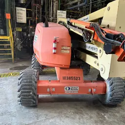 2015 JLG 450AJ Articulating Boom Lift