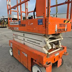 2018 Snorkel S3219E Scissor Lift