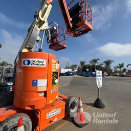 2018 JLG E300AJP Articulating Boom Lift
